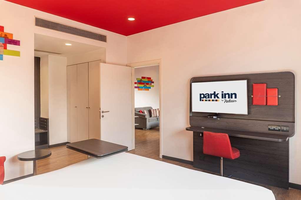 Park Inn By Radisson New Delhi Lajpat Nagar Værelse billede