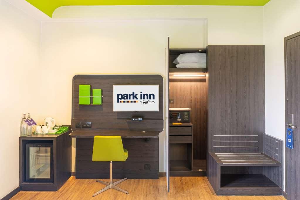 Park Inn By Radisson New Delhi Lajpat Nagar Værelse billede